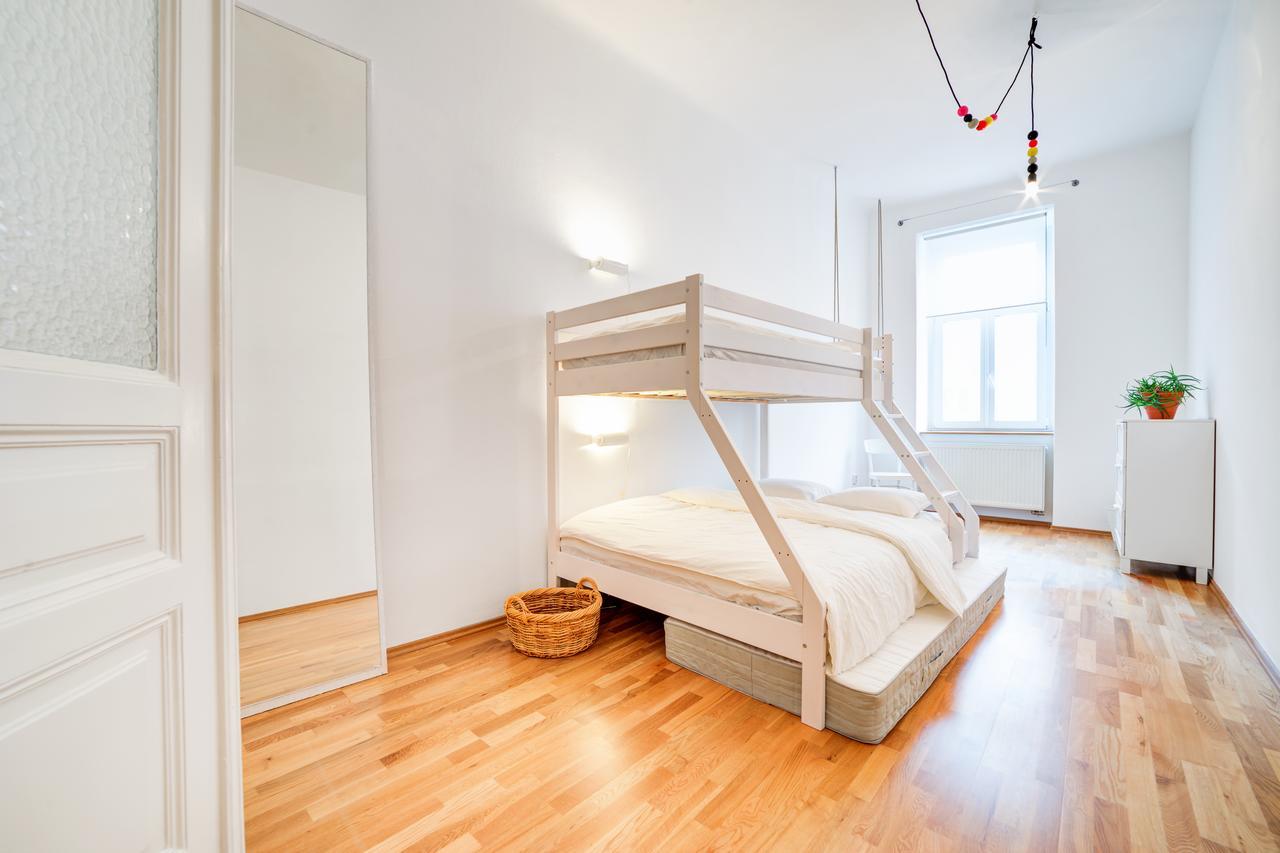Vachova Apartments Brno Bagian luar foto