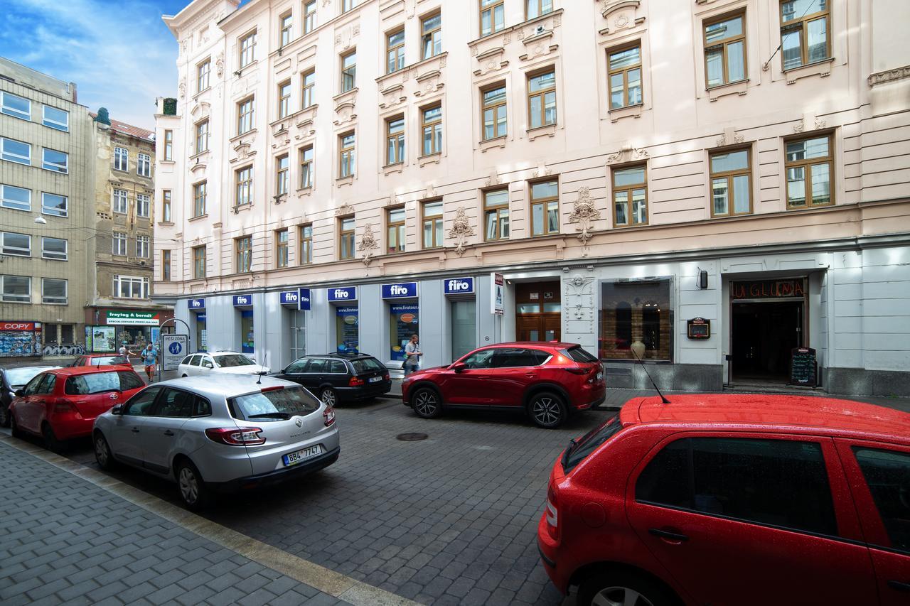 Vachova Apartments Brno Bagian luar foto